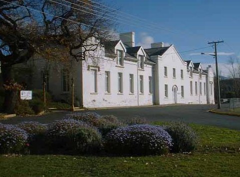 Queen's Orphanage building