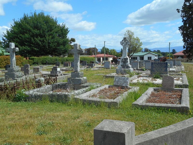 » Catholic Cemetery, Longford